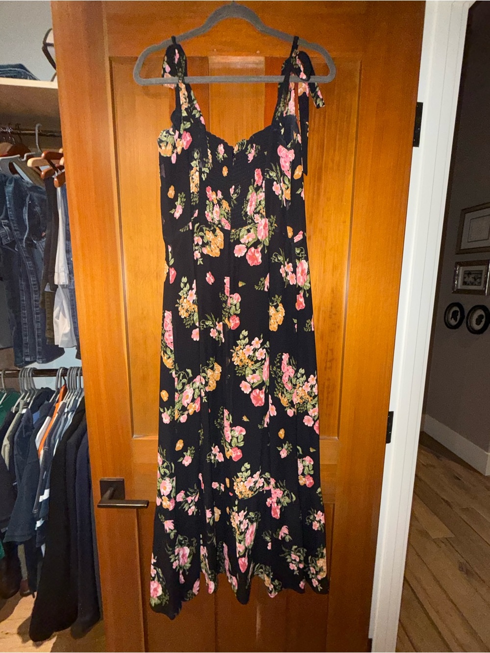 Reformation Nikita 12 Black Floral Tie-Strap Midi Dress - Picture 3 of 9